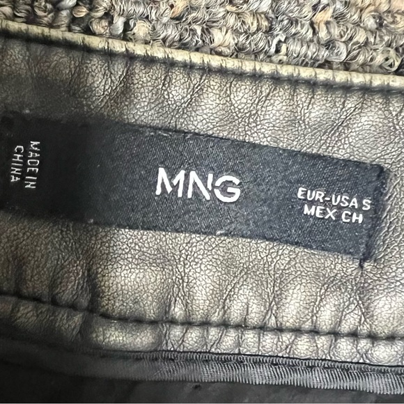 Mango Silver/brown/olive Green Mini faux leather Cargo Skirt, size small, NWOT - Picture 4 of 5